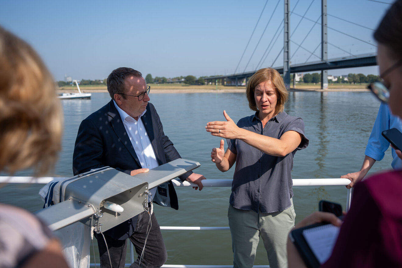 Max Prüss, Minister Krischer, Maren Heß, LANUK Mitarbeiterin